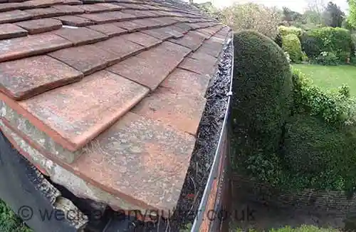 Banstead blocked gutter