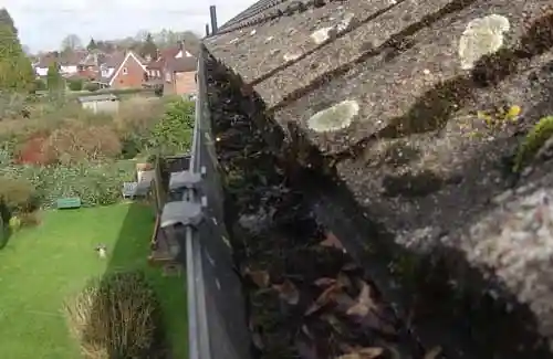 Wokingham blocked gutter